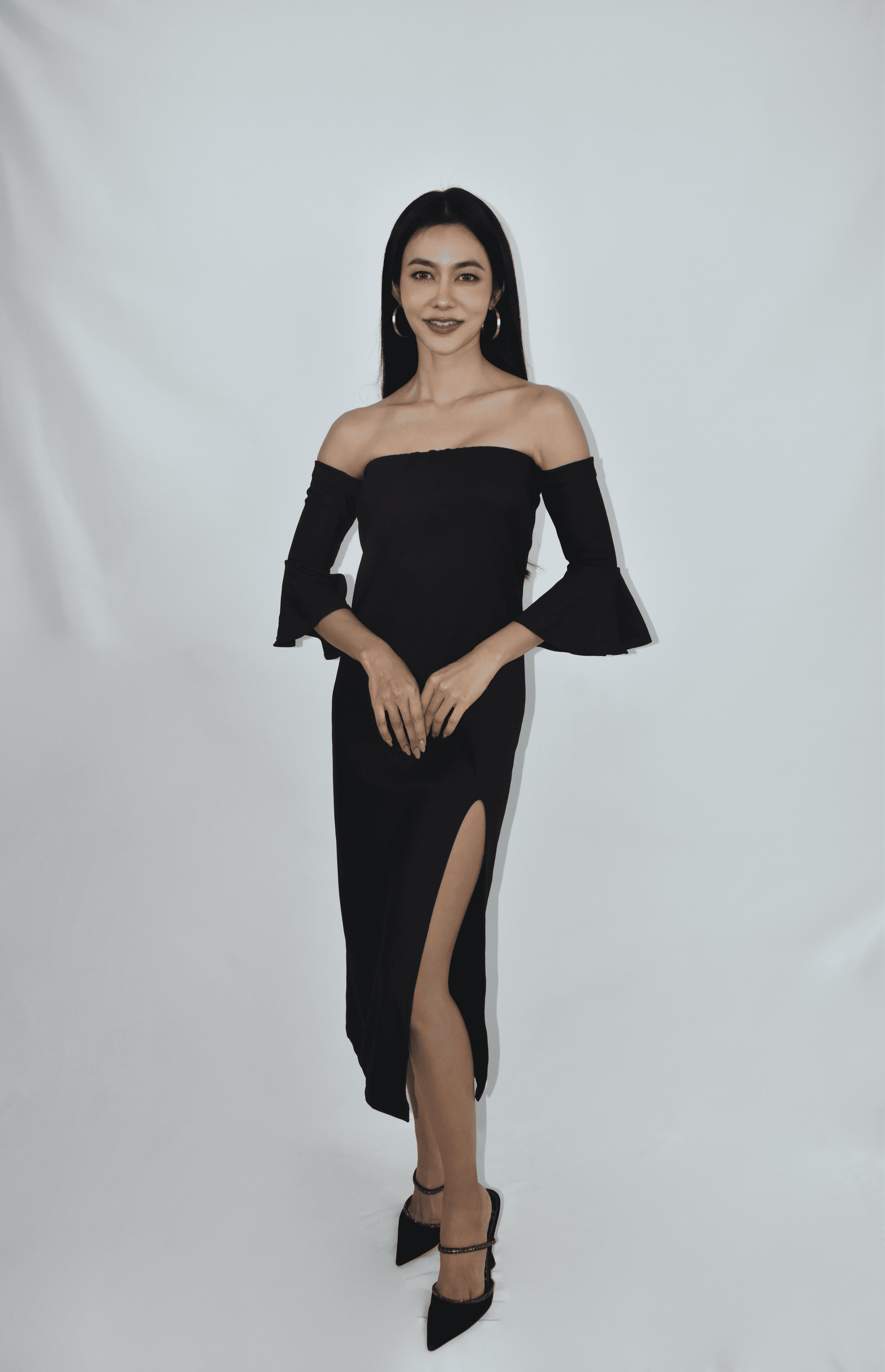 Black Bell Sleeve Midi Dress – Ice Tan